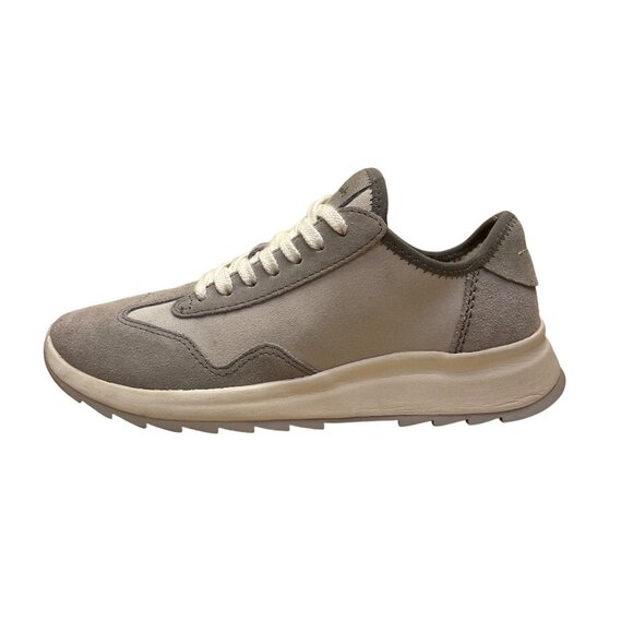 Clarks Women’s Gray Suede With Cushioned Insole Lace-Up Casual Sneakers Size 8 - Picture 4 of 8